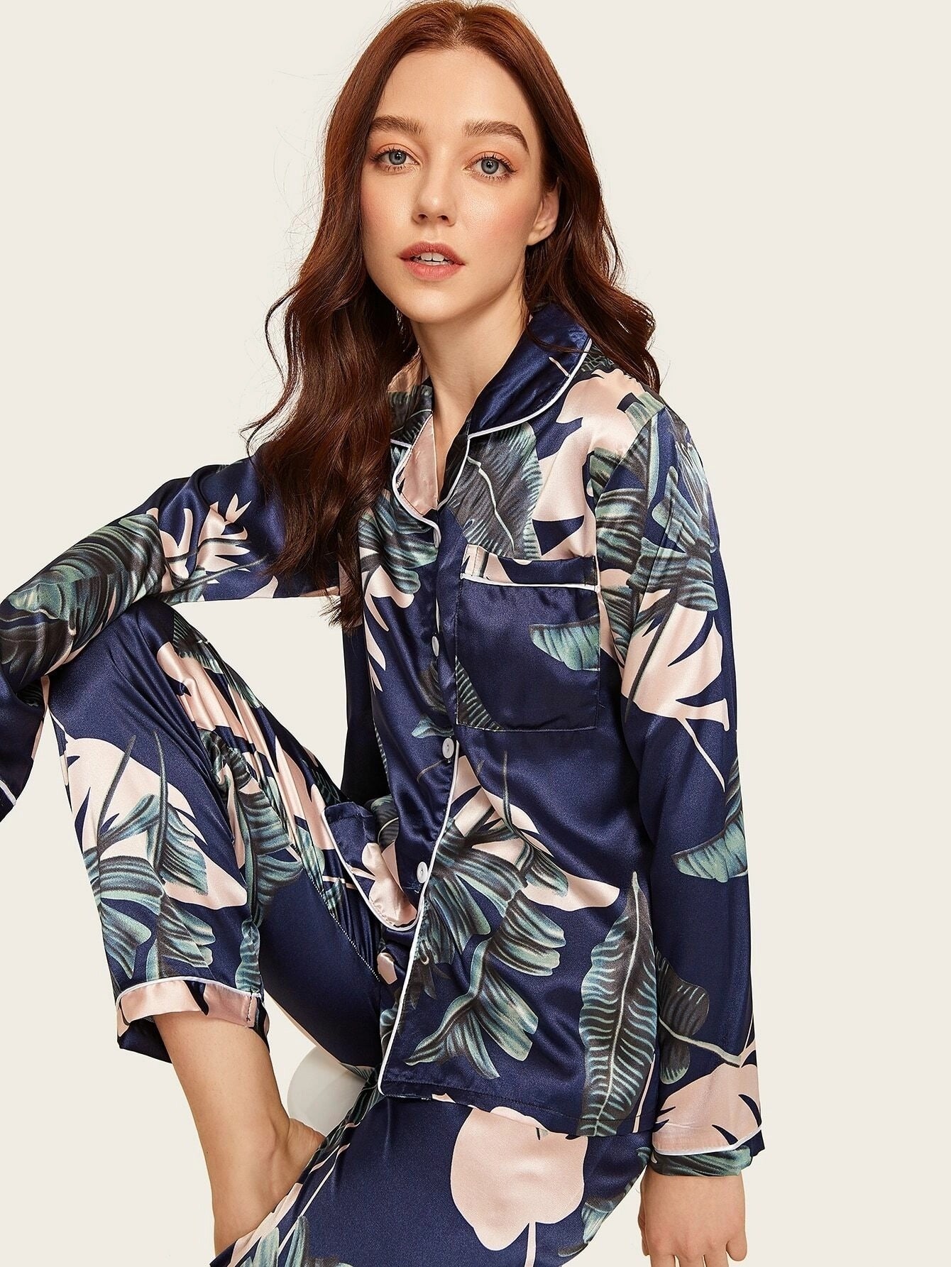 Women's Print Pajama Set Long Sleeve Tops And Loungewear Sleepwear - Leverage On Heroes Women Store