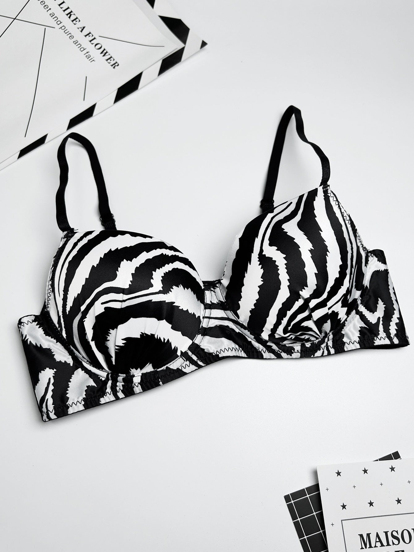 Sexy Zebra Push Up Women's Bra - Leverage On Heroes Women Store